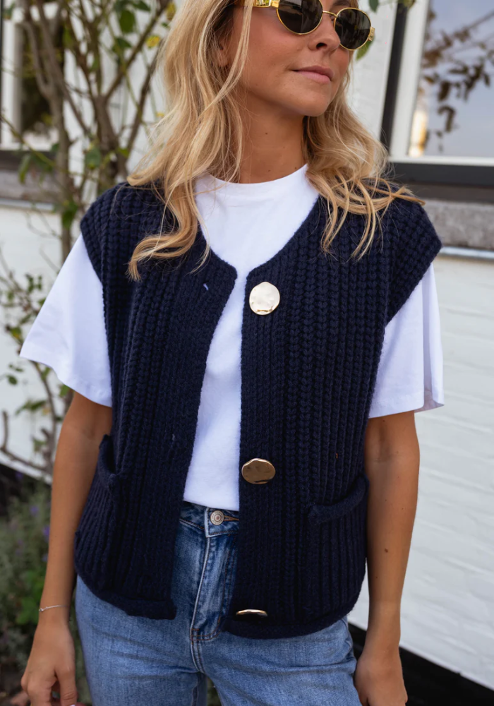 Fenja™ | Pull sans manches tricoté élégant pour toutes les couches